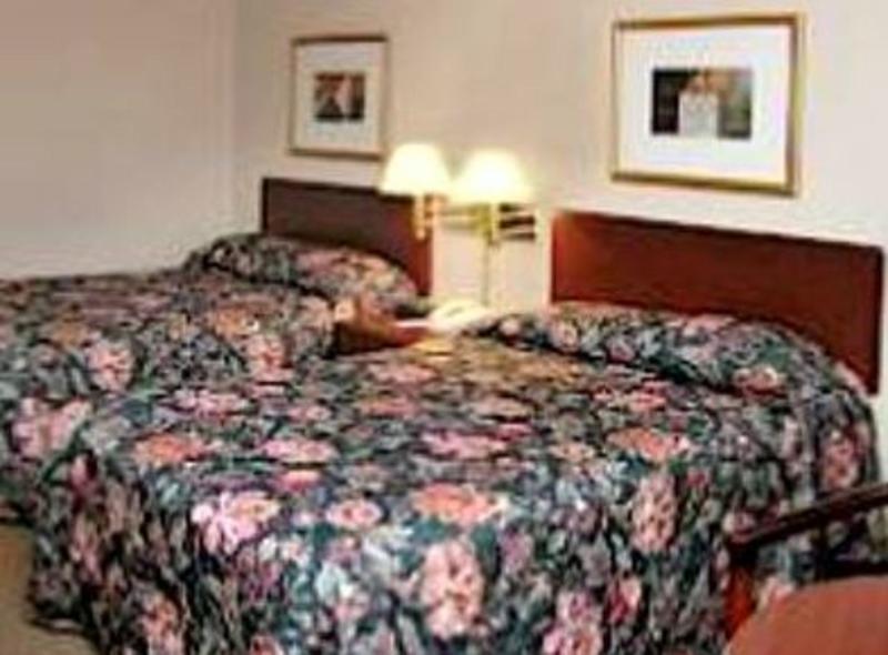 Quality Inn Market Center Даллас Экстерьер фото